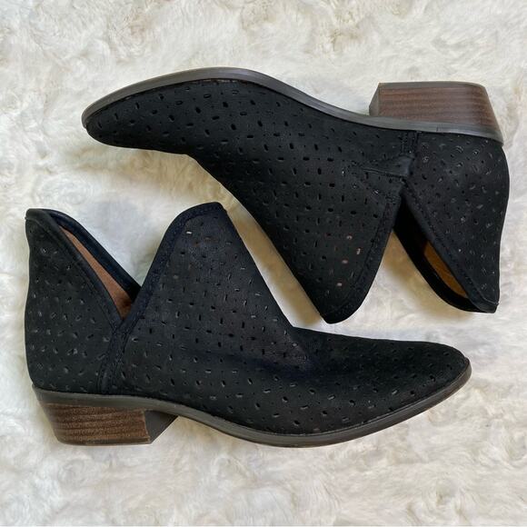 Lucky Brand Baley Perforated Ankle Booties Black Leather Size 9.5 Womens - Picture 2 of 11